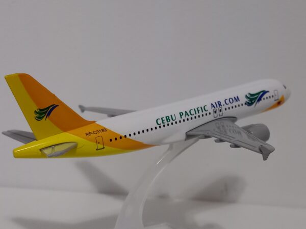Airplane display - Cebu Pacific A320 Premium quality - Image 4